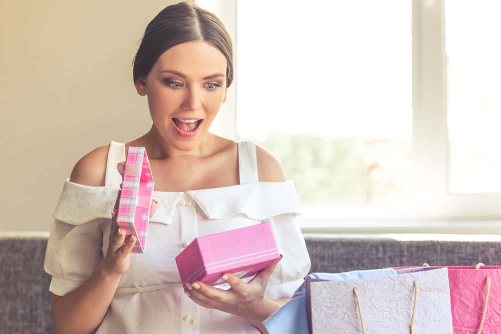 Woman is super happy about push present after her c-section